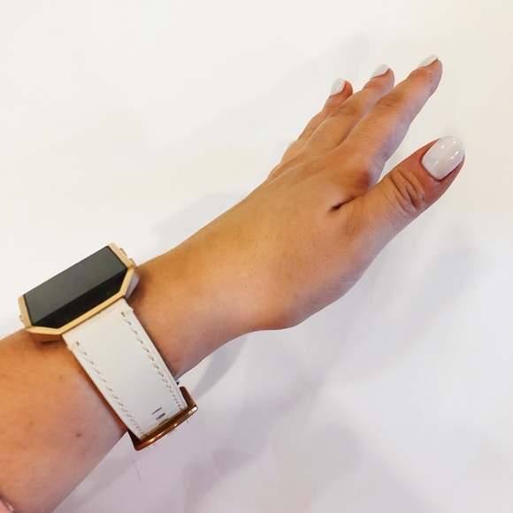Fitbit Blaze (with heart rate) + bands and dock